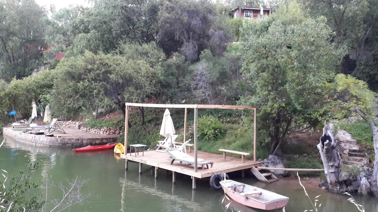 Cabana De Adobe En Lago Rapel Ngoại thất bức ảnh